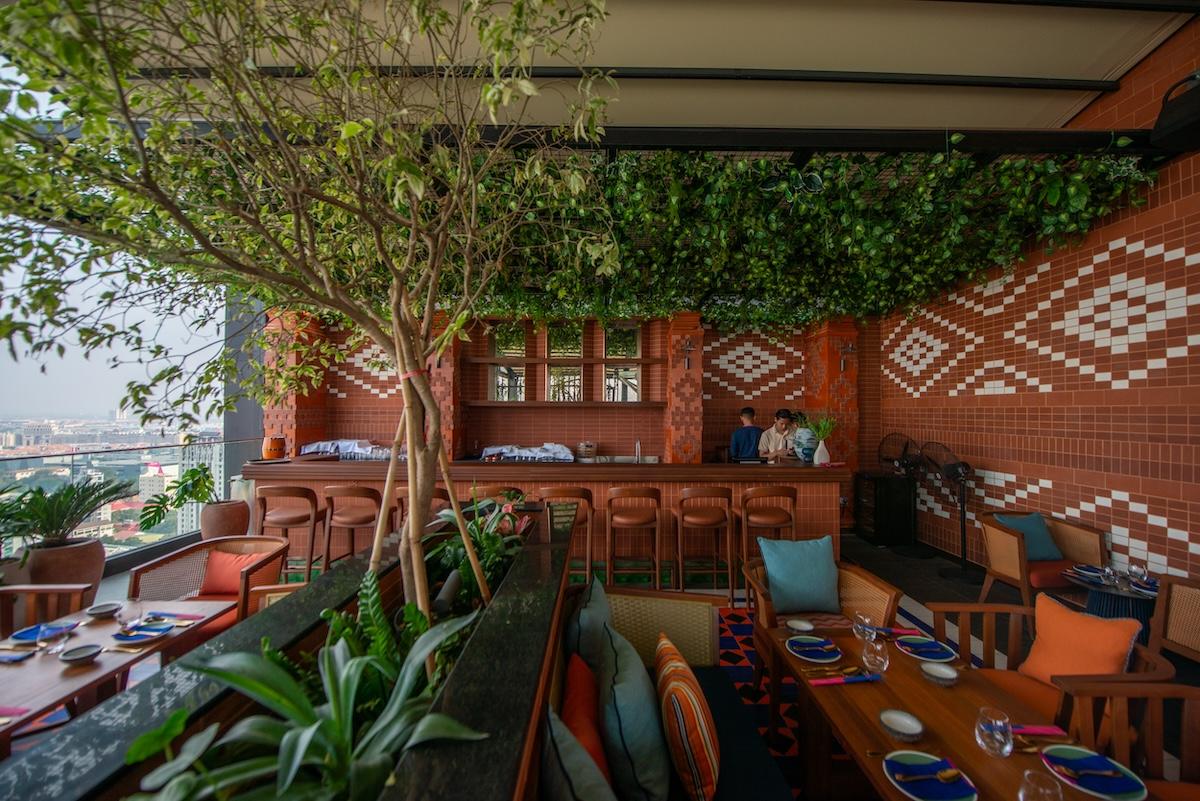 Above Eleven Rooftop Bar, Novotel, Phnom Penh, Cambodia