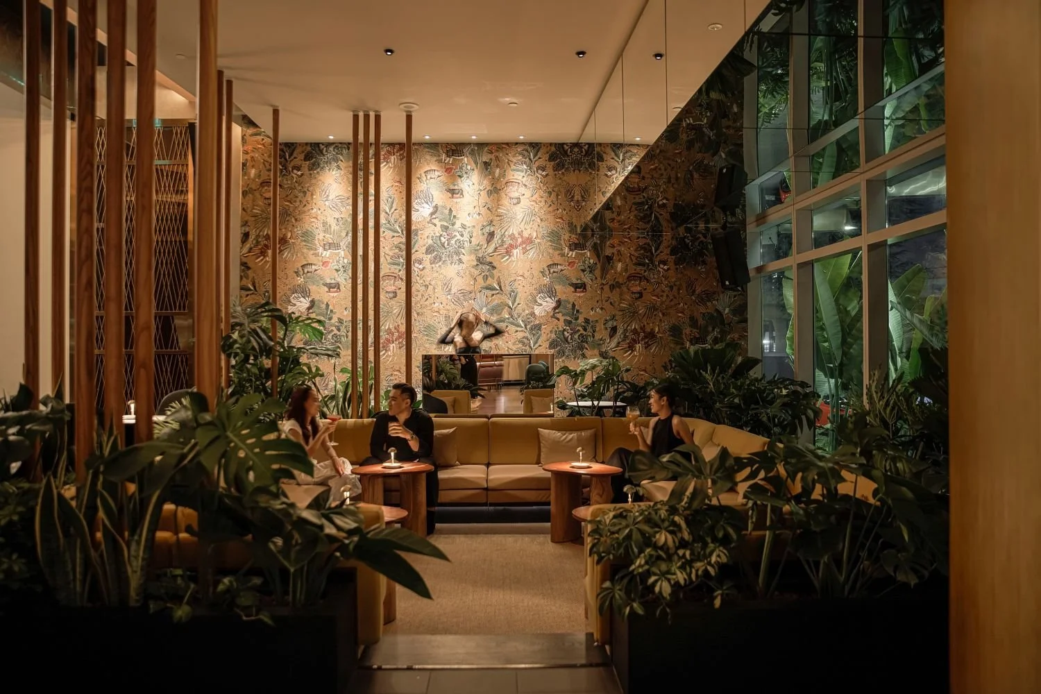 Bar Son, Le Méridien, Ho Chi Minh, Cambodia